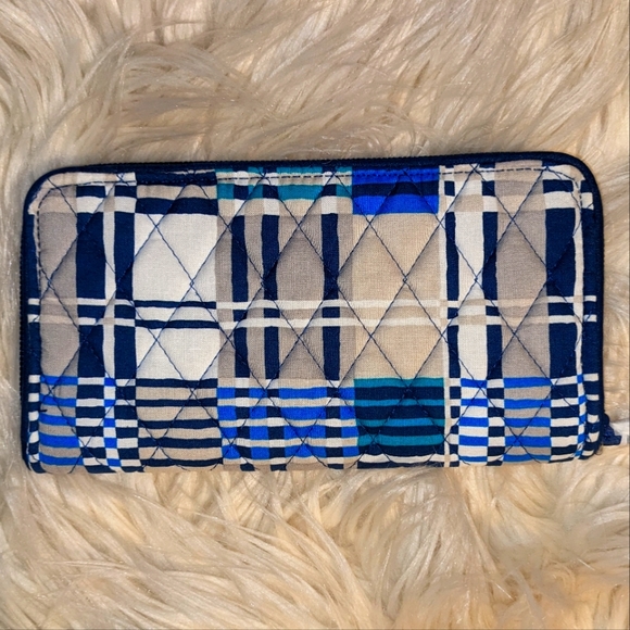 NWT Vera Bradley RFID Georgia Wallet - Santiago Woven in Signature Cotton - Picture 1 of 7
